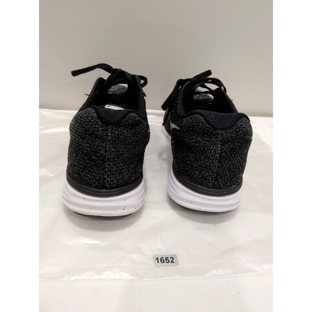 EUC Nike Flyknit Lunar 3 698182-001 Women Size US 9 Running Shoes Black White C5